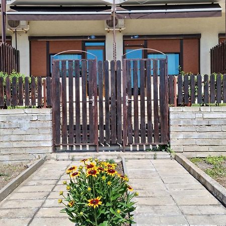 Trs Apartments โซโซโปล ภายนอก รูปภาพ